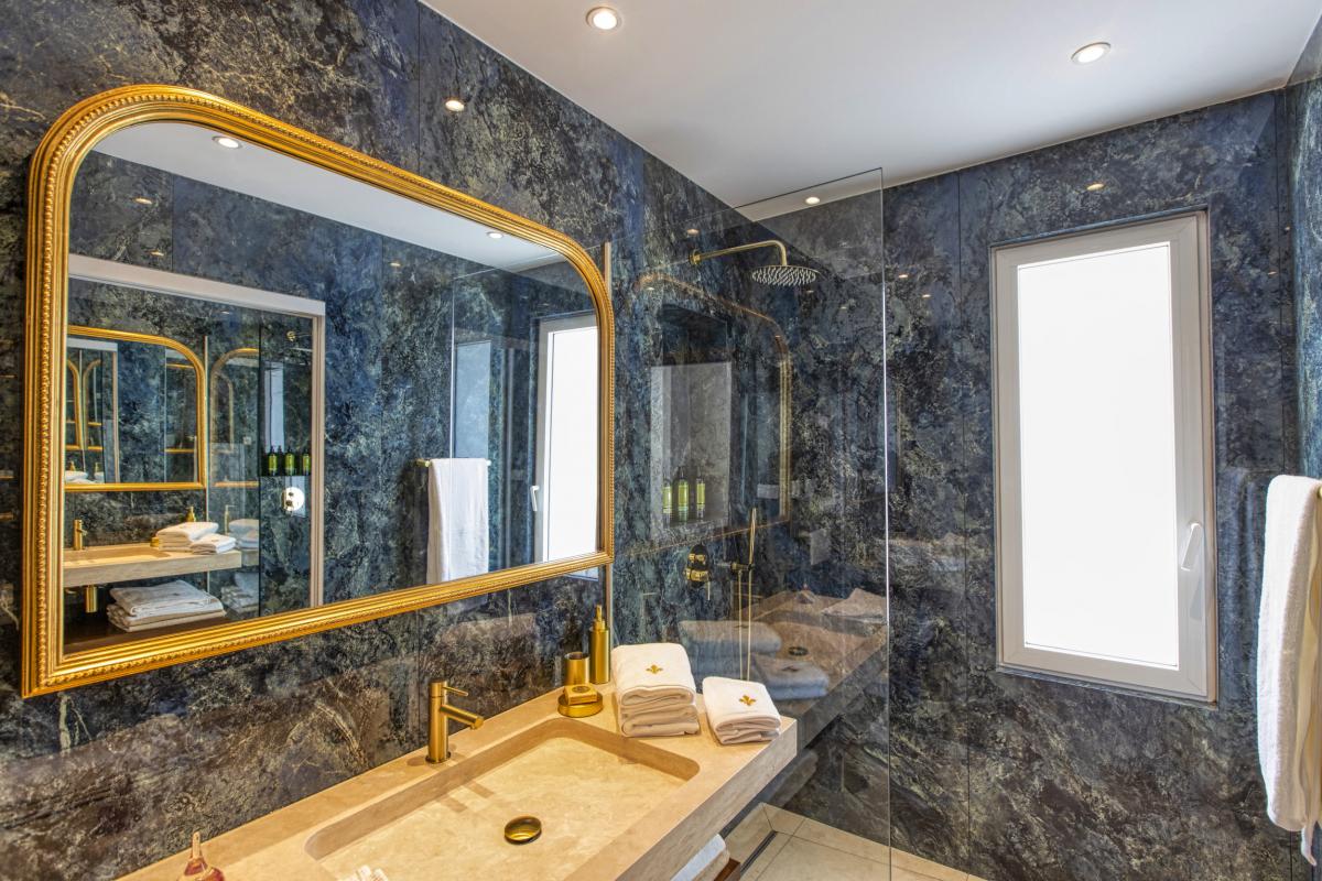 24 Location villa Baie Orientale Saint Martin_sdb 2